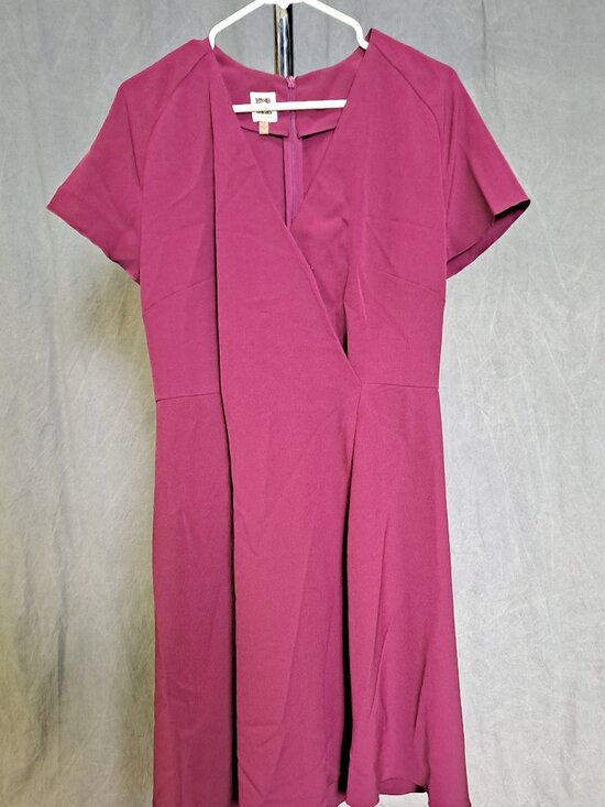 Anne Klein Dresses & Skirts - Anne Klein Asymmetrical Dress